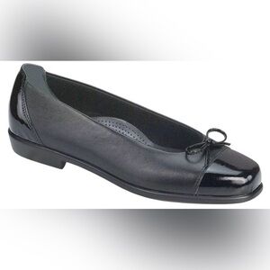 SAS TRIPAD Classic Black Women's Ballet Flat with Bow